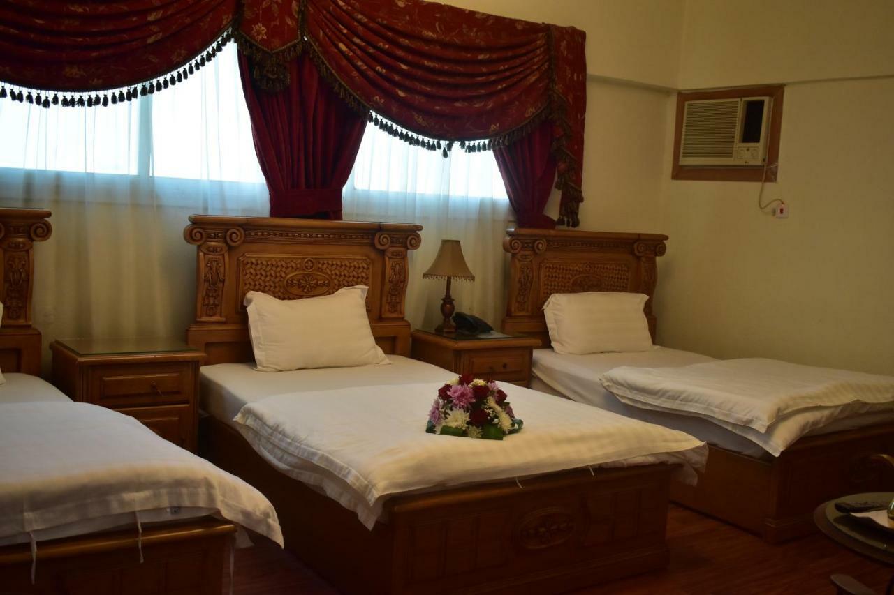 Genac Hotel יאנבו מראה חיצוני תמונה