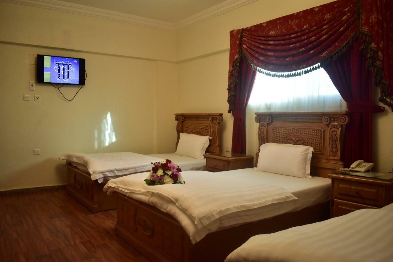 Genac Hotel יאנבו מראה חיצוני תמונה