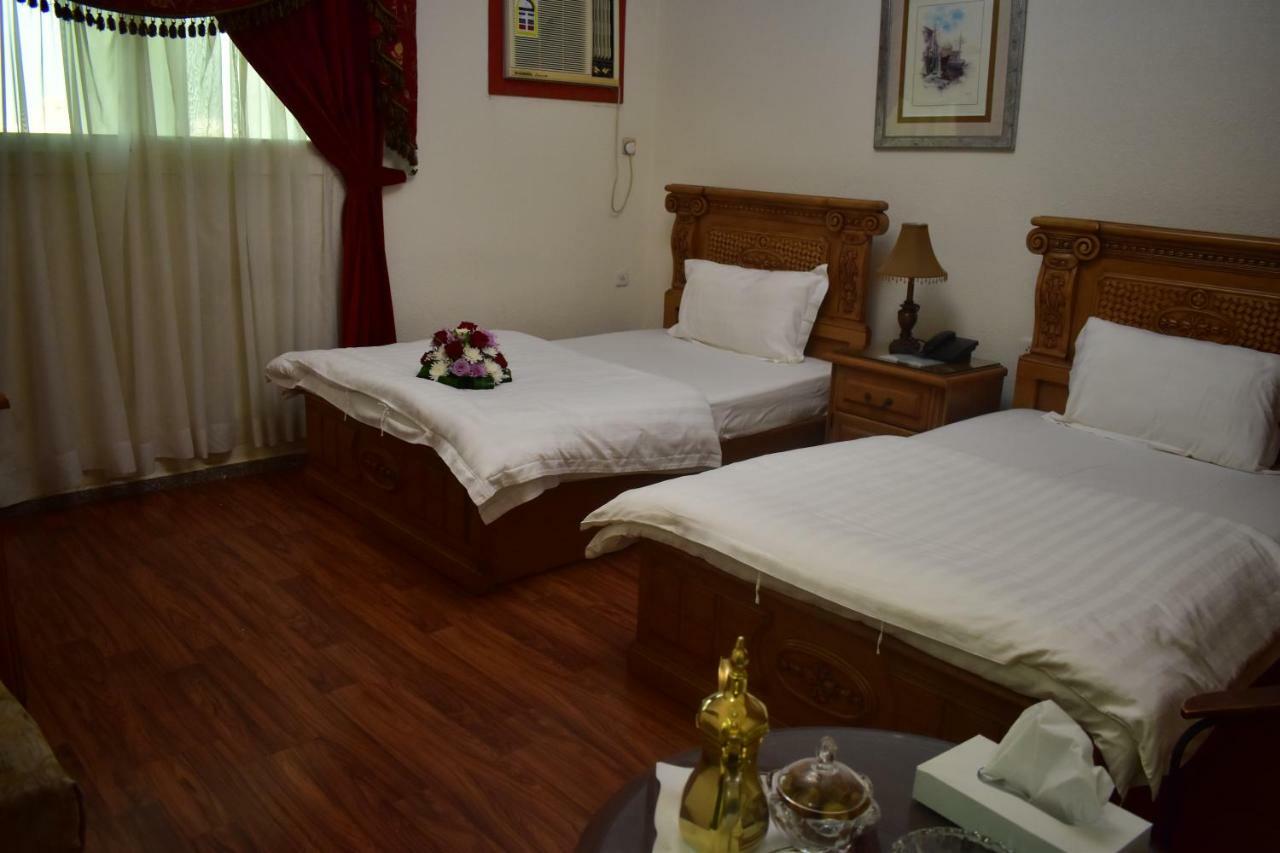 Genac Hotel יאנבו מראה חיצוני תמונה