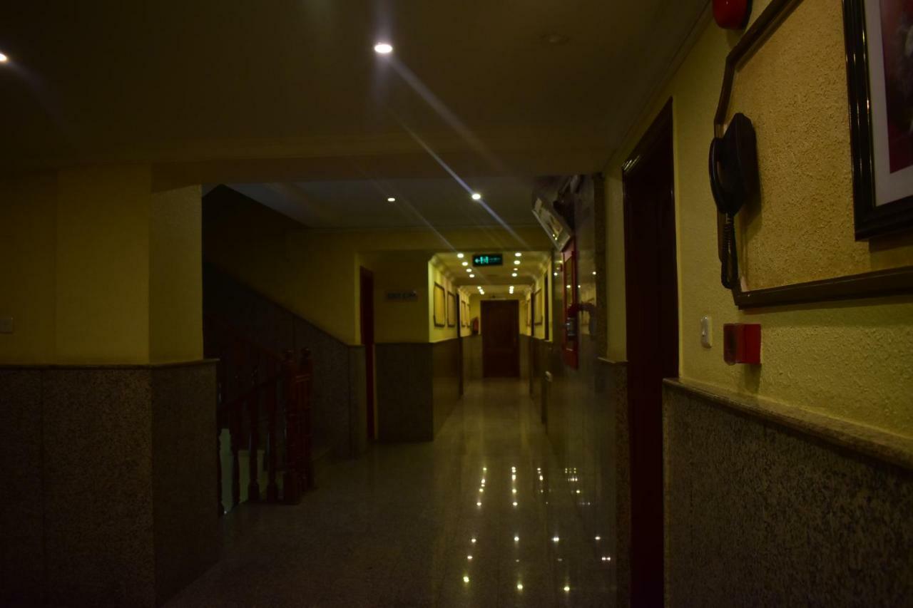 Genac Hotel יאנבו מראה חיצוני תמונה